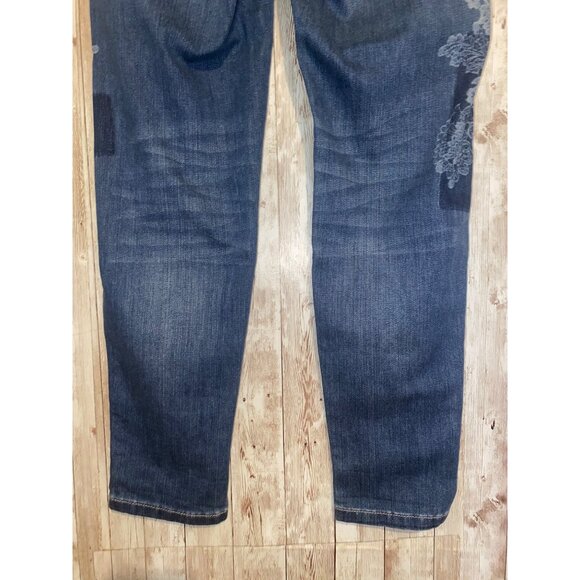 White House Black Market Jeans Patched Embroidered Distressed Girlfriend Size 4 - Picture 8 of 12